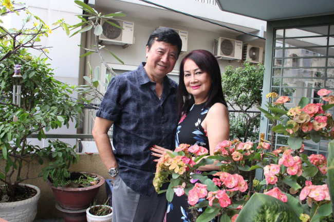 Hình ảnh hiếm về cuộc sống hôn nhân kín tiếng của các danh hài Việt - 11