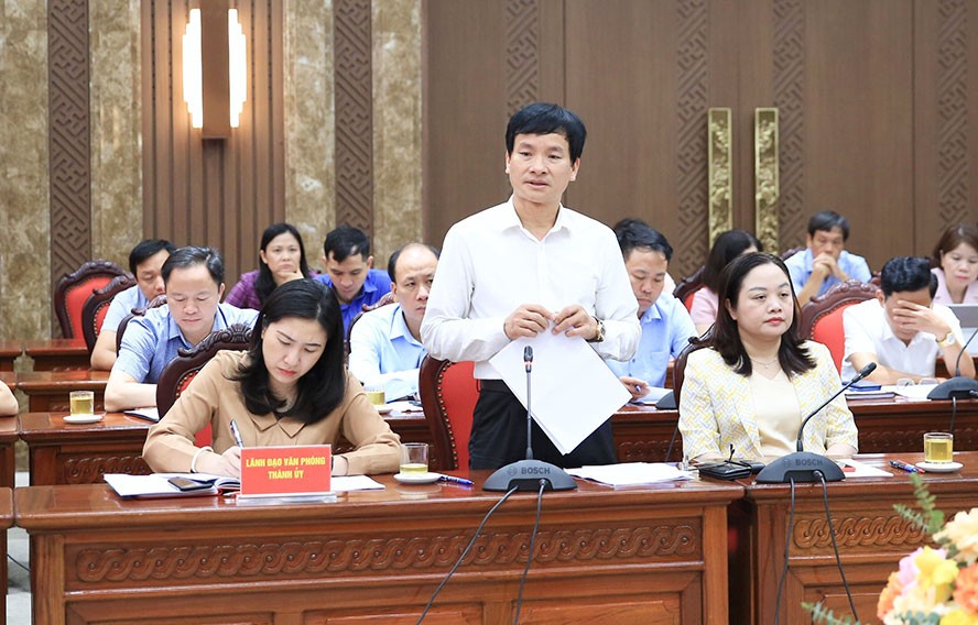Hà Nội tổ chức lấy ý kiến vào một số văn bản về công tác đảng viên ở Đảng bộ thành phố - 3