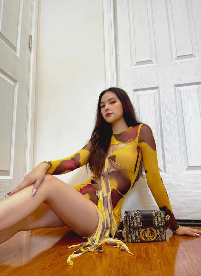 Lương Bích Hữu lộ nhan sắc thật qua ảnh chụp vội, sự thật ra sao với đồng niên? - 12