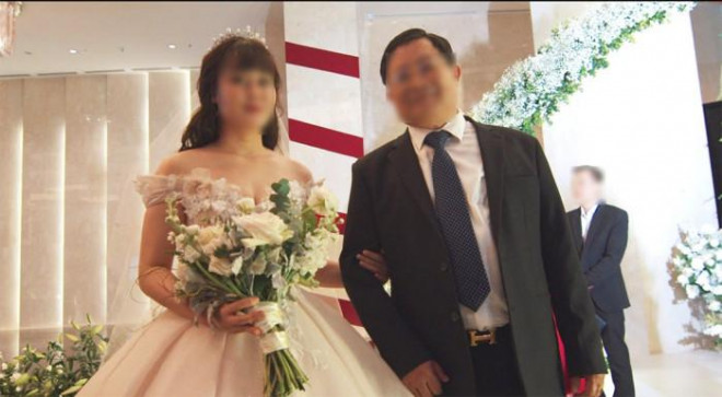 &#34;Cô dâu 17 tỷ&#34; thuê diễn viên phim VTV giả làm bố đã bị mời lên Công an làm việc - 2