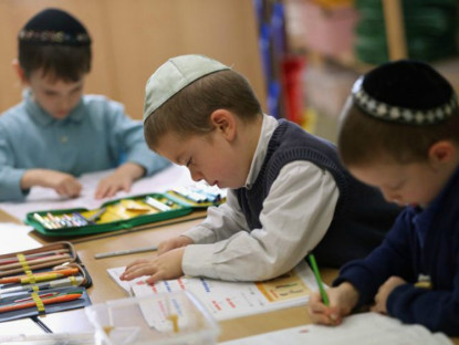 Vì sao bố mẹ người Do Thái luôn hỏi: “Hôm nay con đã hỏi gì ở trường?”