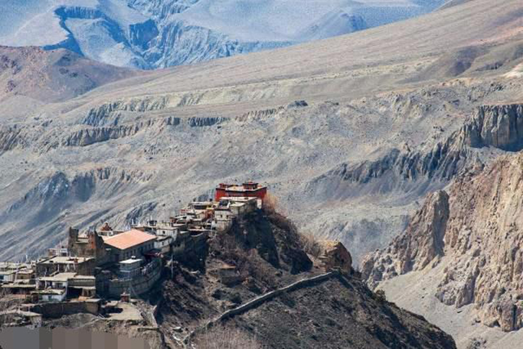 Vương quốc cổ xưa bí ẩn của Tây Tạng, nằm sâu trong dãy Himalaya - 2