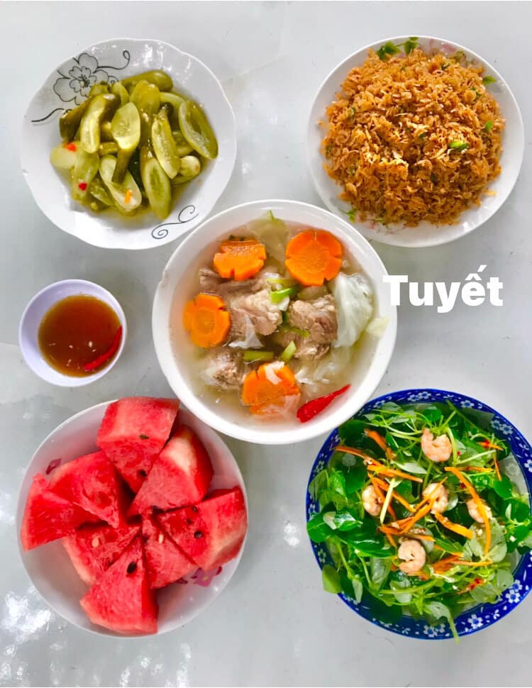 Mẹ đảm miền Tây khoe cơm nhà dân dã, dân mạng thi nhau &#34;mình thích ăn thế này!&#34; - 15