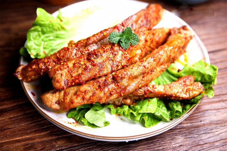 Sườn xào mãi cũng chán, đem nướng kiểu này nhìn thèm chảy nước miếng - 5