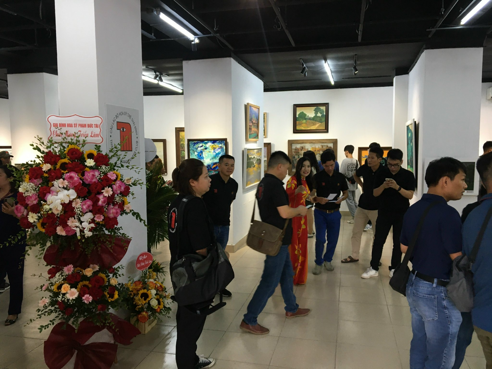 Triển lãm tranh trực họa của các họa sỹ trẻ Thái Bình tại Hà Nội - 1