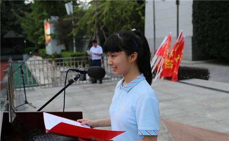 Cô gái từ chối học bổng hơn 2 tỷ, sự lựa chọn sau đó khiến cư dân mạng bất ngờ - 3