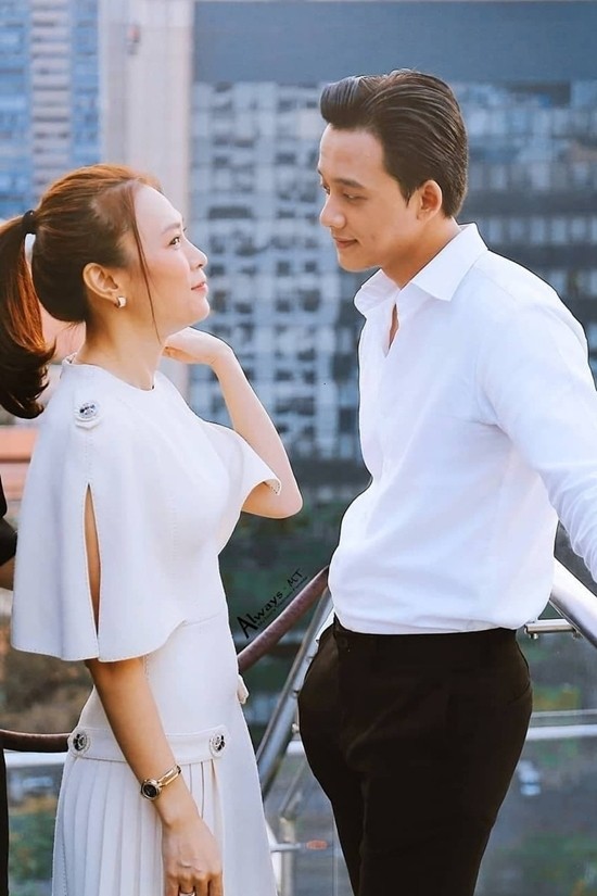 Diện mạo gây chú ý của tình trẻ tin đồn kém Mỹ Tâm 10 tuổi - 7
