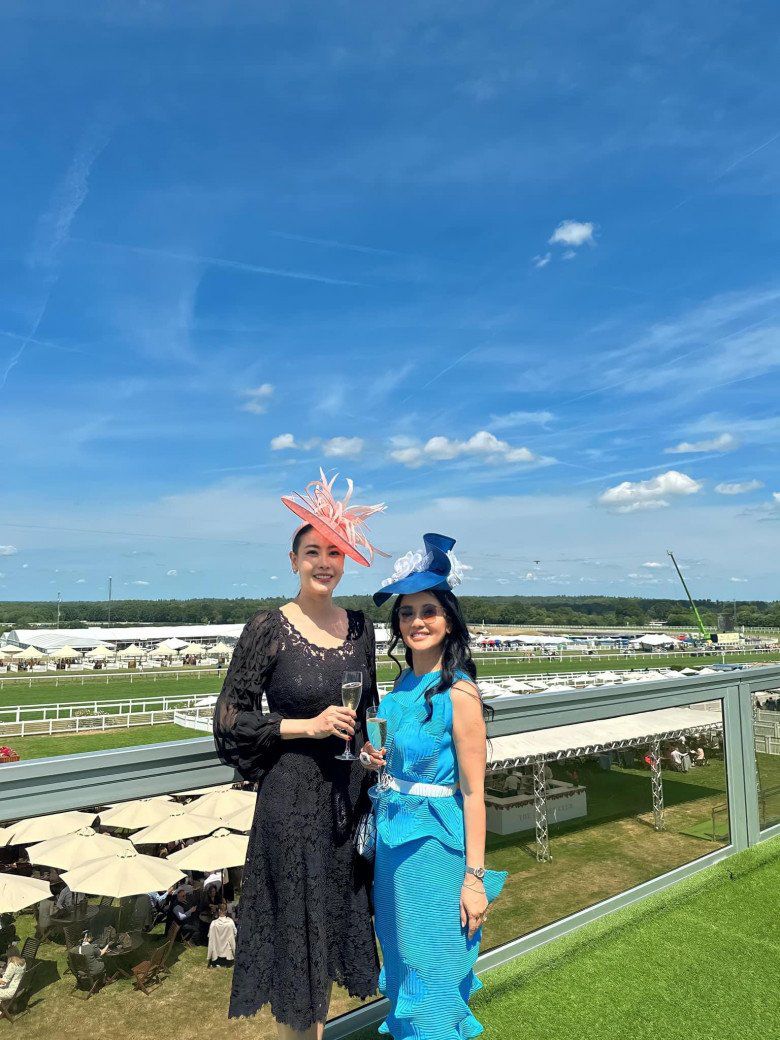 Đẳng cấp hoa hậu gốc Hoàng tộc của Việt Nam, đi Châu Âu có người hộ tống mua sắm - 2