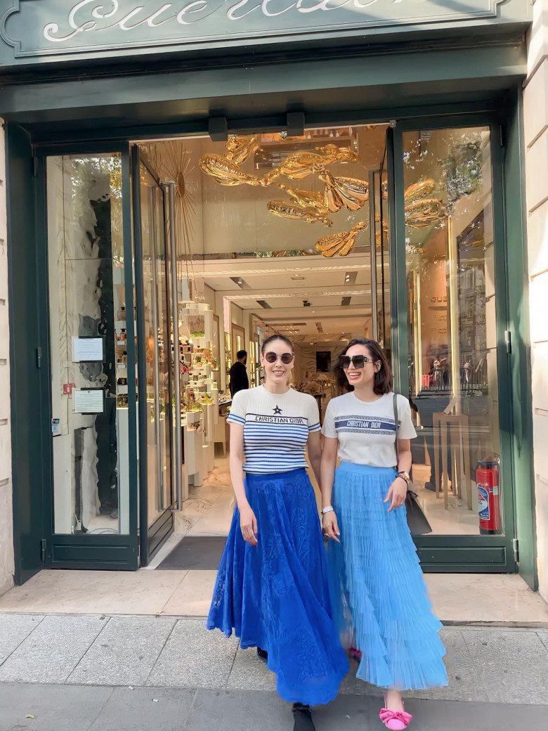 Đẳng cấp hoa hậu gốc Hoàng tộc của Việt Nam, đi Châu Âu có người hộ tống mua sắm - 3