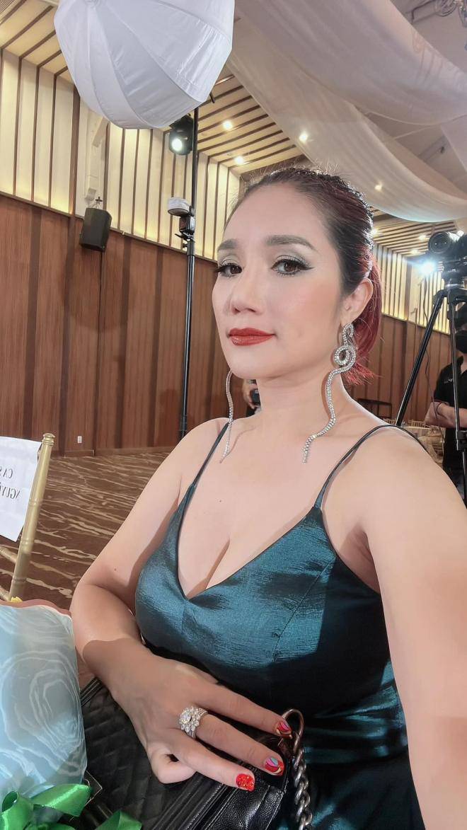 Quỳnh Lương, nữ MC thích trai trẻ chọn người yêu "không tầm thường", đưa rõ 6 tiêu chí - 2