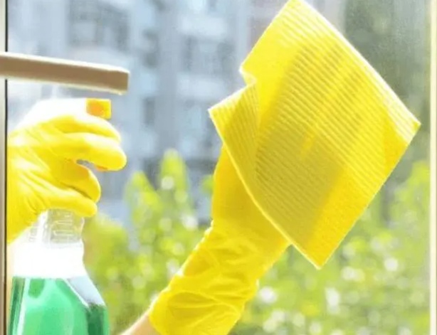 Học lỏm dì giúp việc 3 bí kíp dọn nhà đơn giản, cả tuần không lau nhà vẫn sạch không một hạt bụi - 2