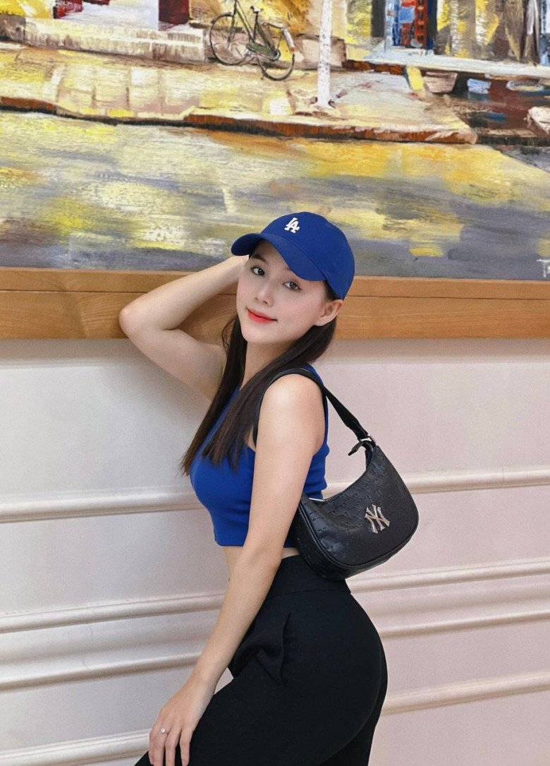 “Tiểu thư giang hồ” VTV ngoài đời là mẹ đơn thân, bầu bí tăng 26kg mà giờ body “mòn con mắt” - 6