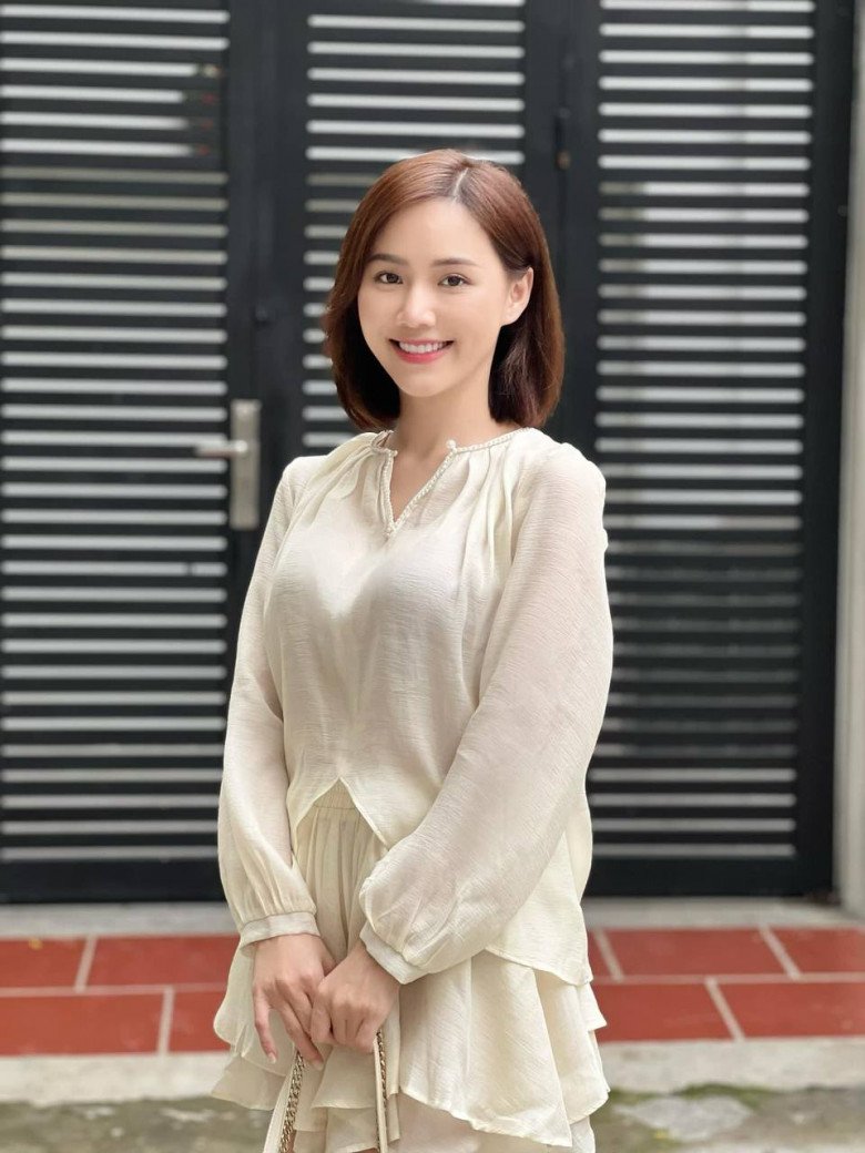 “Tiểu thư giang hồ” VTV ngoài đời là mẹ đơn thân, bầu bí tăng 26kg mà giờ body “mòn con mắt” - 10