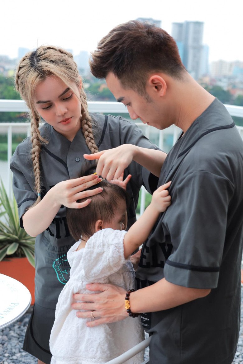 Bụng bầu vượt mặt, hot tiktoker Hà Nội vẫn nhảy cực sung, sau sinh ở phòng tổng thống không muốn xuất viện - 2