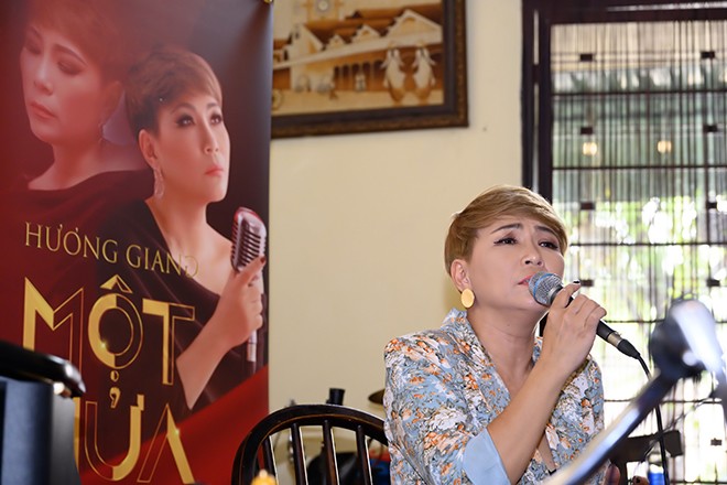 “Sầu nữ phòng trà” trở lại, làm liveshow kỷ niệm 25 năm ca hát - 1