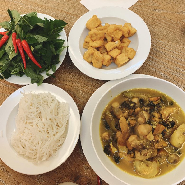 Phan Như Thảo đi khỏi nhà quá 10 ngày mới được chồng vào bếp nấu cho ăn, đại gia 61 tuổi làm ngay món giòn rụm - 19