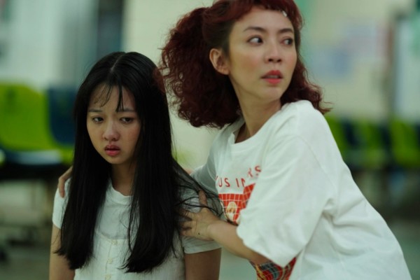 Bài hiển thị inimage - Nữ sinh cấp 3 đạt điểm thi tốt nghiệp THPT 2023 với 3 môn trên 9, hoá ra là diễn viên nhí nổi tiếng cực xinh - 8