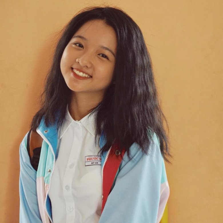 Bài hiển thị inimage - Nữ sinh cấp 3 đạt điểm thi tốt nghiệp THPT 2023 với 3 môn trên 9, hoá ra là diễn viên nhí nổi tiếng cực xinh - 4