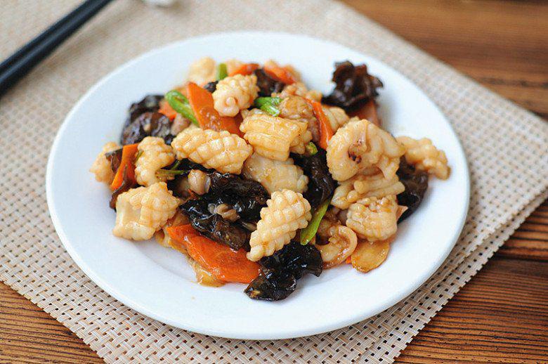 Hôm nay nấu gì: Cơm chiều 4 món từ chính đến phụ đều hấp dẫn - 3