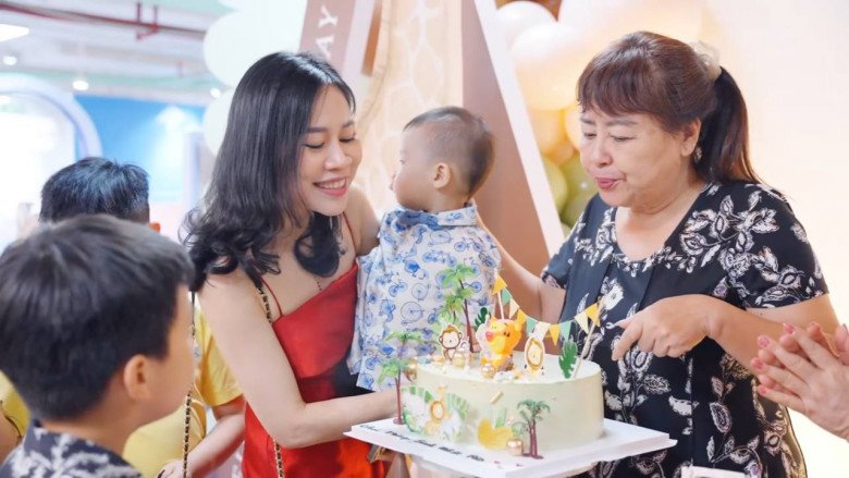 Vợ MC Tuấn Tú ngoài đời từng bị bàn tán ngoại hình, sinh 2 con được khen ngày càng đẹp - 4