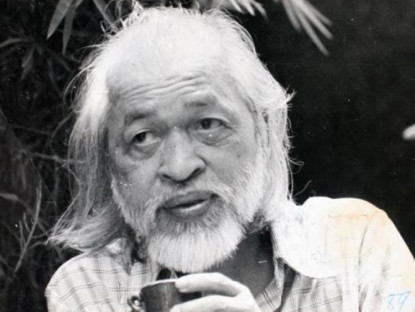 Văn thơ - Hoàng Trung Thông - Đa tài, vươn xa từ quê hương xứ Nghệ