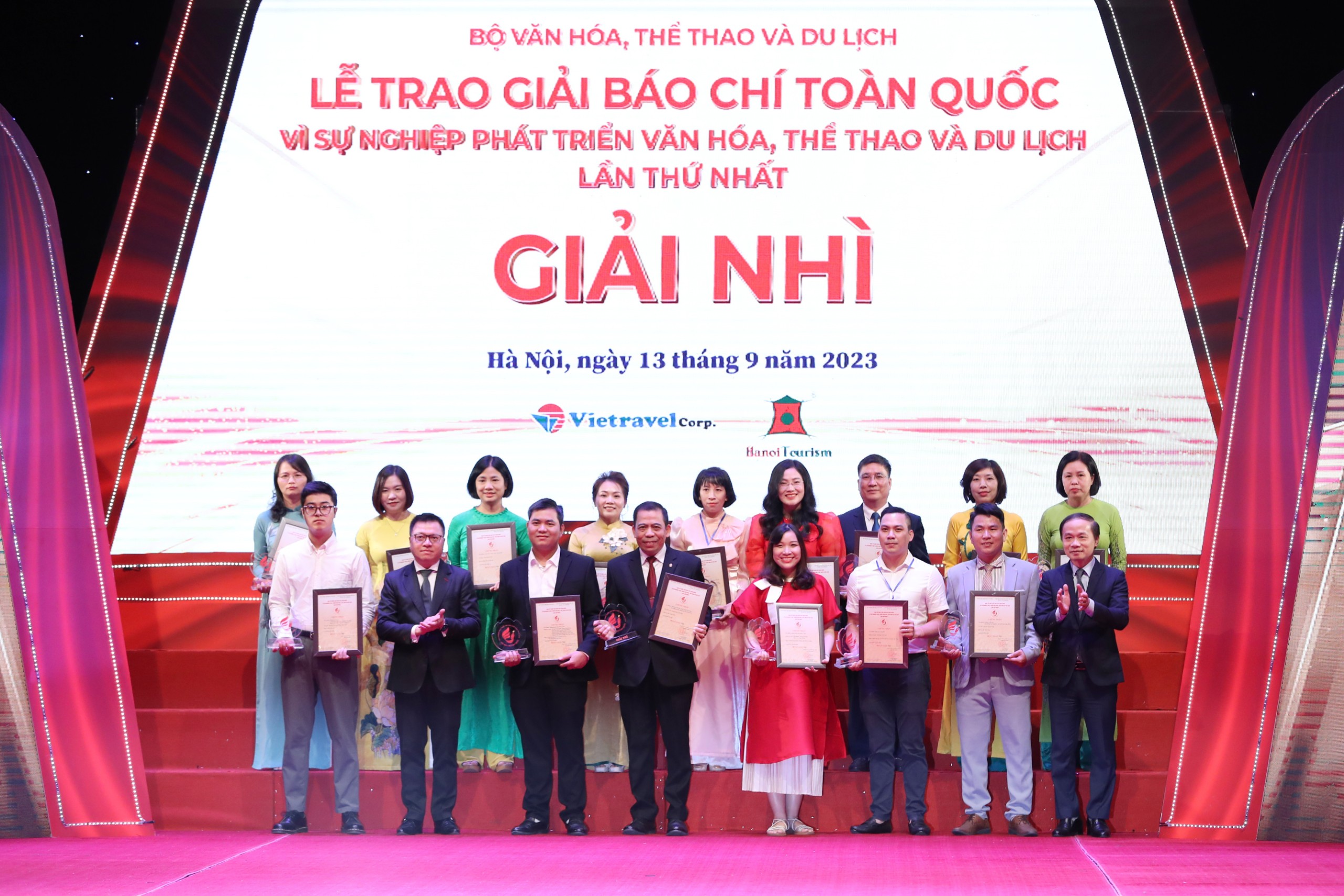 Trao giải Báo chí toàn quốc “Vì sự nghiệp phát triển Văn hóa, Thể thao và Du lịch” lần thứ nhất - 3