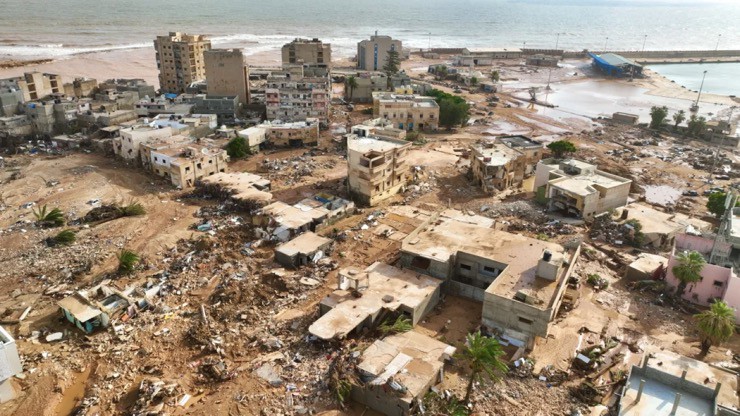 Vỡ đập ở Libya: Tang thương cảnh &#34;1/4 thành phố bị xóa sổ&#34; - 3