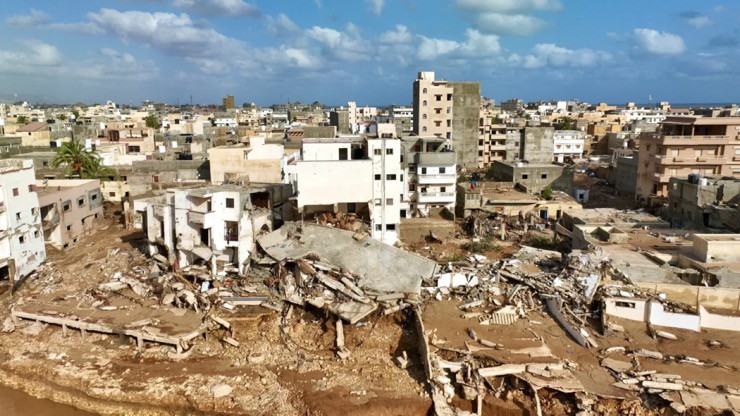 Vỡ đập ở Libya: Tang thương cảnh &#34;1/4 thành phố bị xóa sổ&#34; - 2