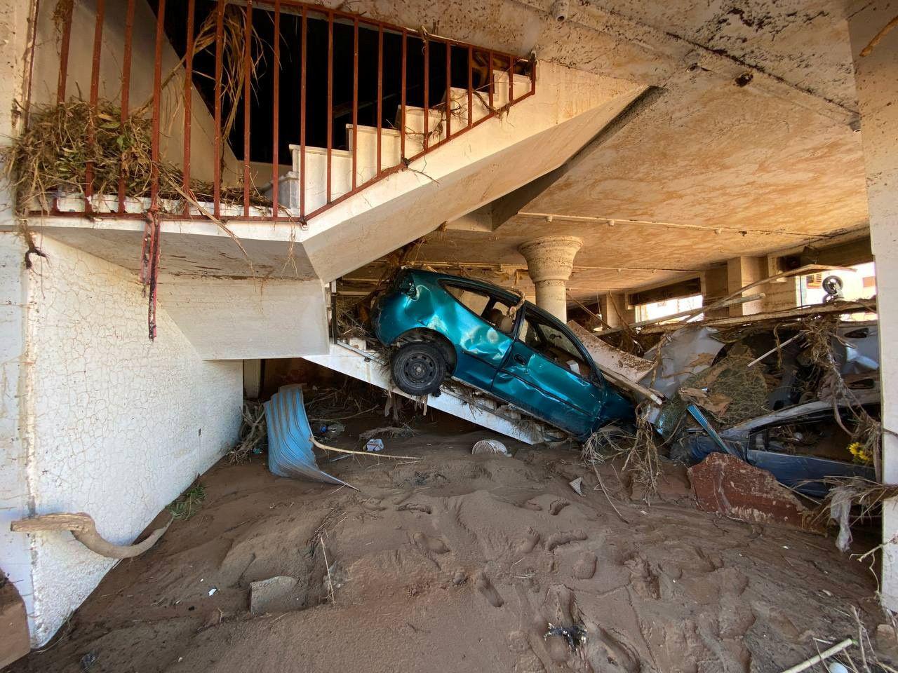 Vỡ đập ở Libya: Tang thương cảnh &#34;1/4 thành phố bị xóa sổ&#34; - 7