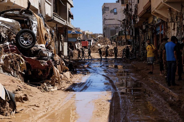 Vỡ đập ở Libya: Tang thương cảnh &#34;1/4 thành phố bị xóa sổ&#34; - 9