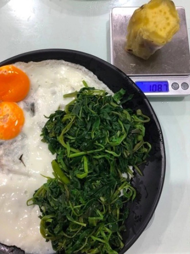 Khoe món cá bóng đêm làm dân mạng tưởng bánh Trung thu, Miu Lê thấy bản thân &#34;chưa lấy được chồng&#34; - 11