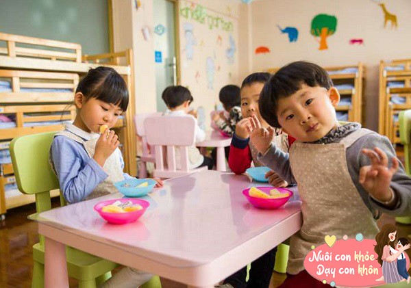 Muốn biết con có bị bắt nạt ở trường mẫu giáo, hãy chú ý 5 chi tiết quan trọng - 4