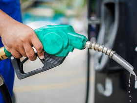 Giá xăng dầu hôm nay 27/9: Loại tiếp tục tăng tốc, loại quay đầu giảm