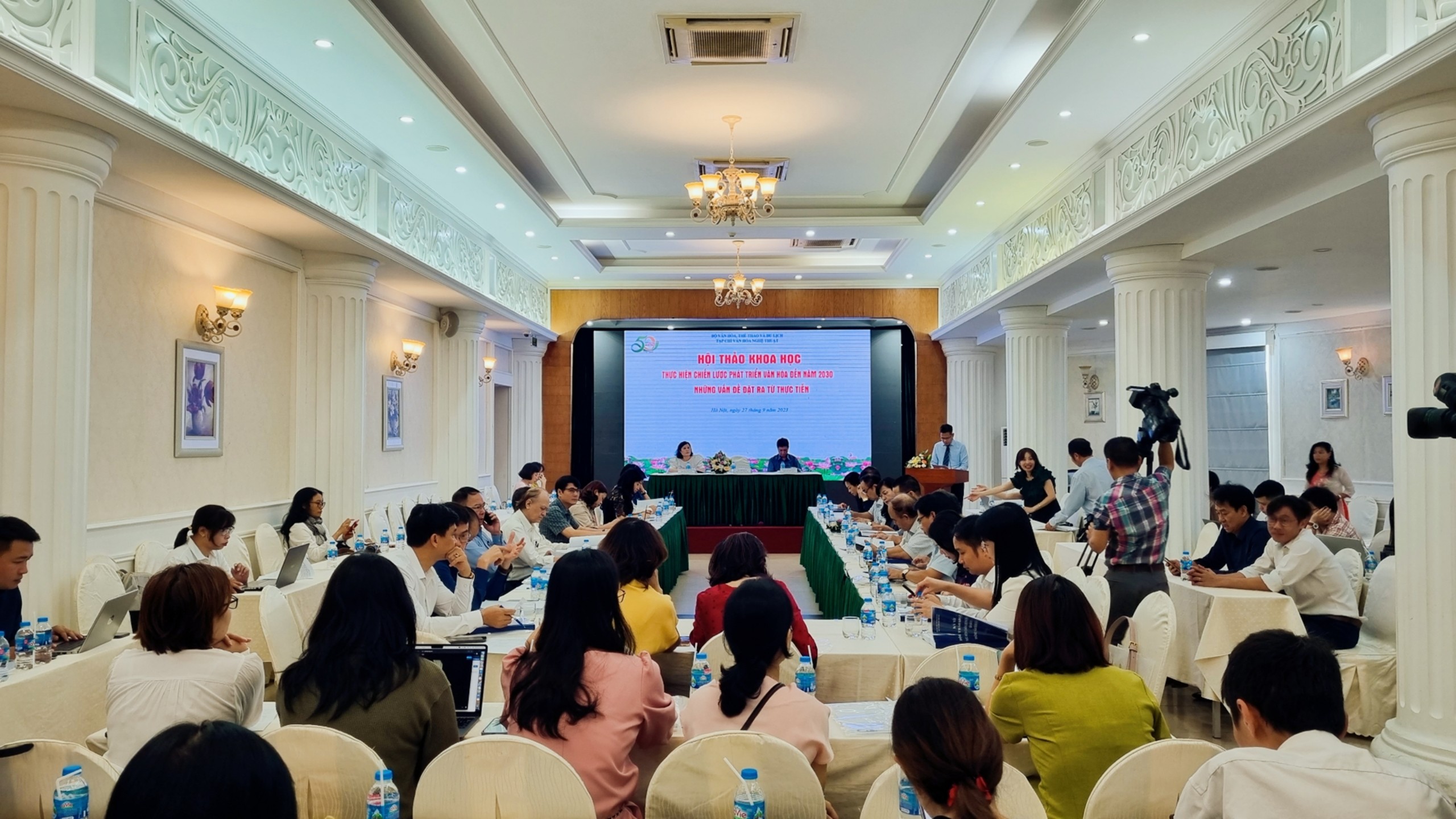 Nhận diện việc thực hiện “Chiến lược phát triển văn hóa đến năm 2030” - 1