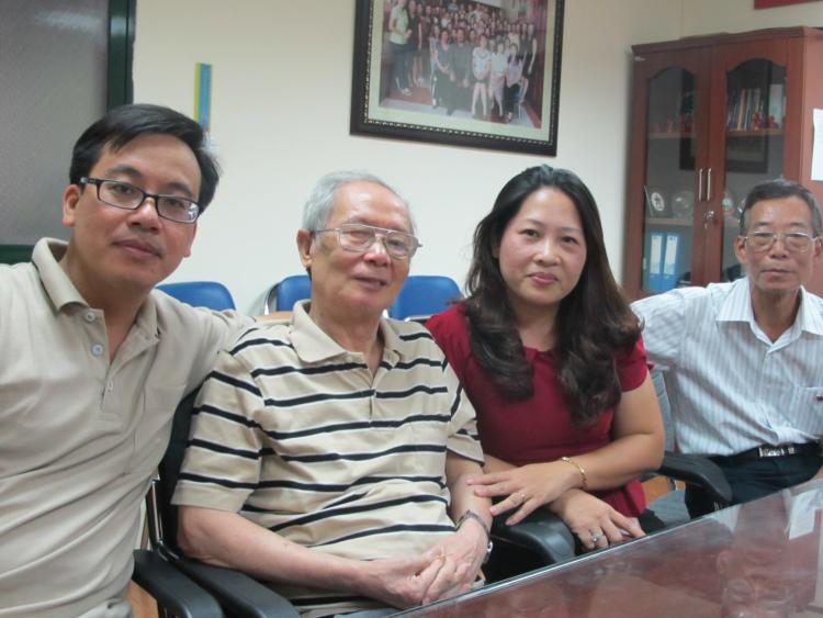 Thấp thoáng Trúc Thông