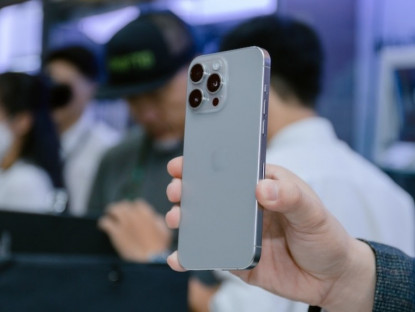 Công nghệ - Mở bán iPhone 15 series tại Việt Nam: Thức xuyên đêm nhận máy sớm