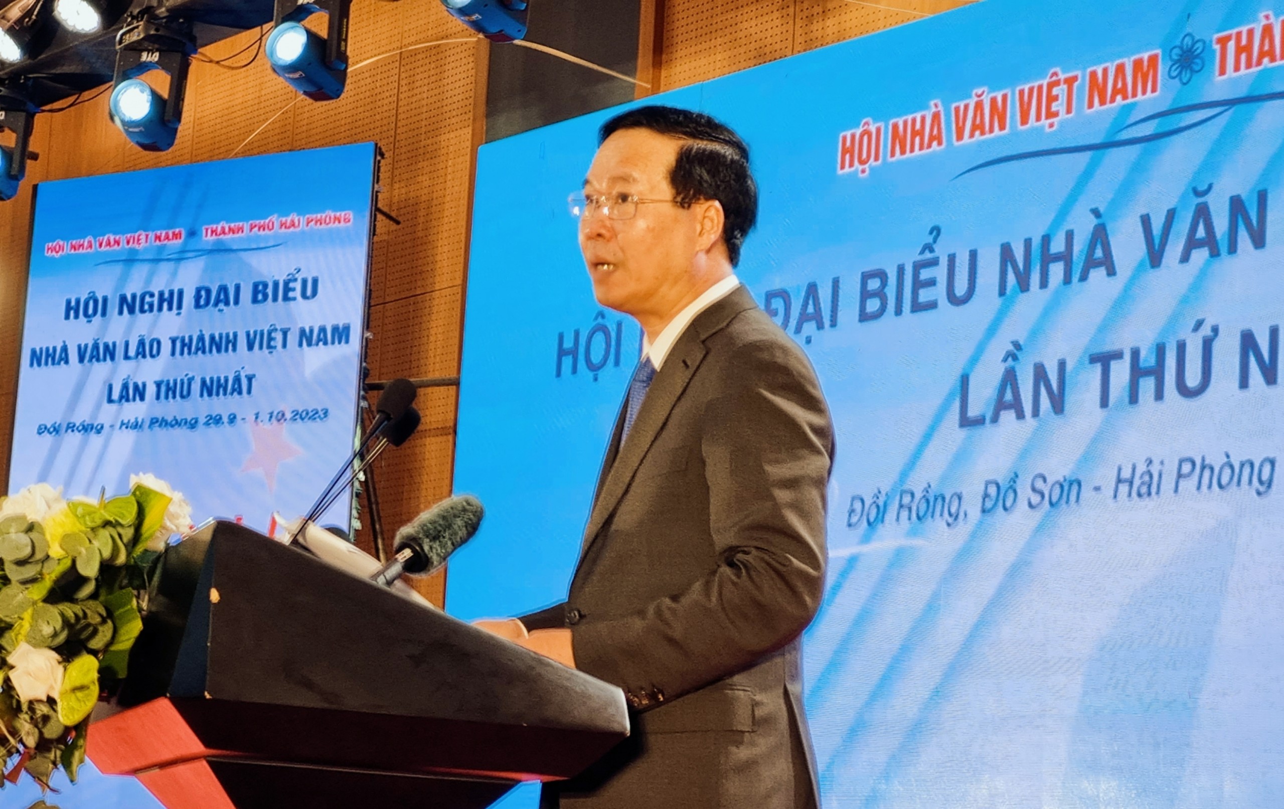 Toàn văn phát biểu của Chủ tịch nước Võ Văn Thưởng tại Hội nghị đại biểu nhà văn lão thành Việt Nam lần thứ nhất - 1
