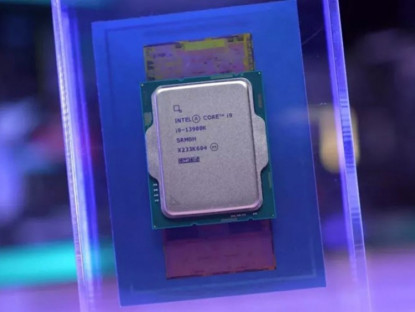 Công nghệ - Lỗ hổng nghiêm trọng mới được phát hiện trong CPU Intel