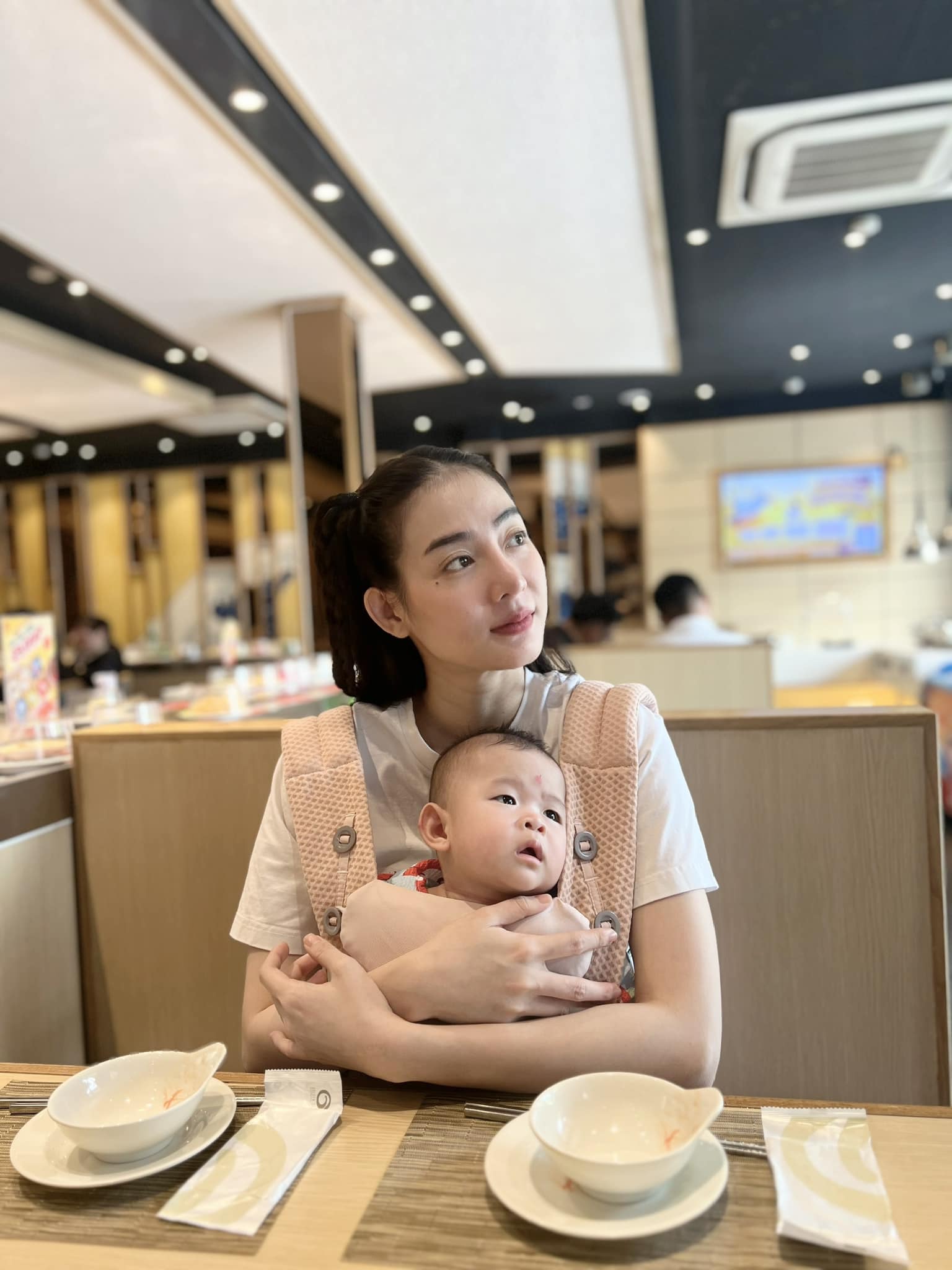 Diễn viên Kim Nhã kể chuyện mang thai: Chồng tưởng nhầm vợ mở 9mm thành 9cm khiến cả nhà tá hỏa - 2