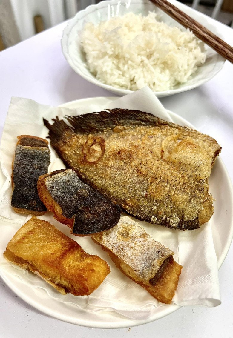 Những tô cơm một mình &#34;đạm bạc&#34; của Cindy Thái Tài - 7