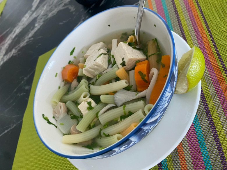 Bà bầu Võ Hạ Trâm cho con lai Ấn ăn chay trường từ bé, nấu những gì mà dân mạng khen hấp dẫn? - 10