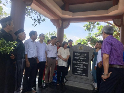 Văn thơ - &quot;Tùy bút Sài Thị&quot;: Từ khơi thông cội nguồn lịch sử, đến vút cao văn hóa sông Hồng