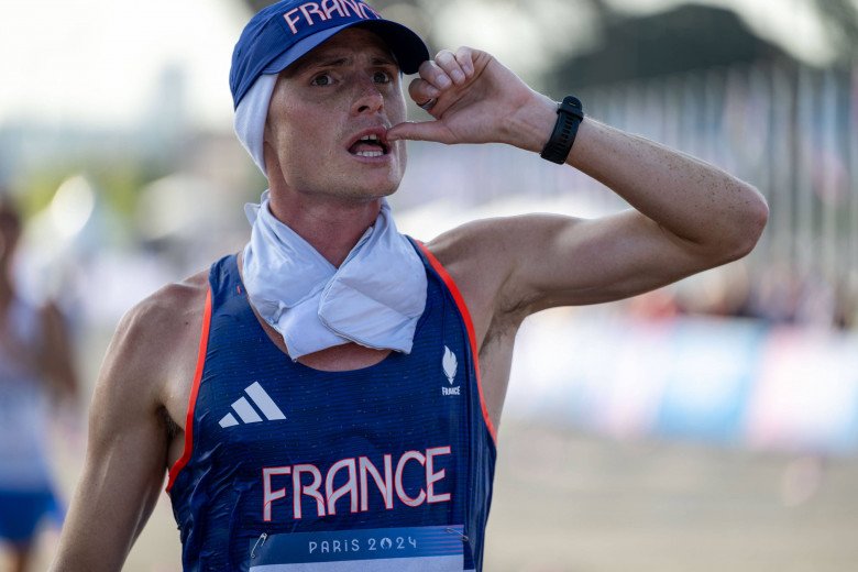 Đang đi thi Olympic Paris 2024 thì phải xin về vì vợ đau đẻ, nam VĐV vẫn lọt top 10 chung cuộc - 3