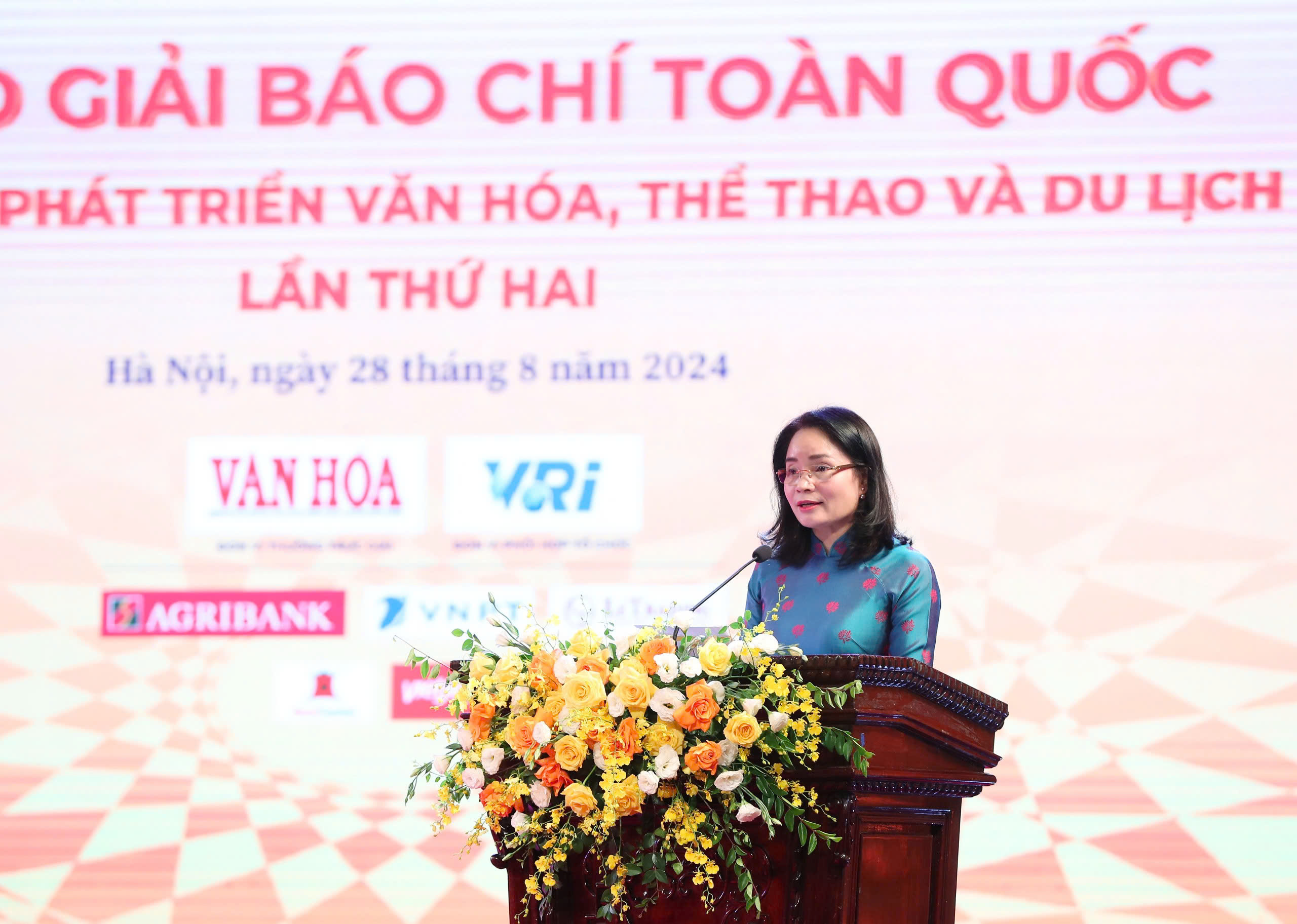 Tiếp tục lan tỏa những kết quả, thành tựu trên lĩnh vực văn hóa, thể thao, du lịch và gia đình - 8