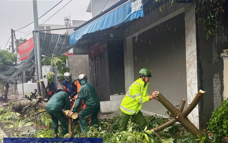 Phó Thủ tướng Trần Hồng Hà: Tập trung cao độ khôi phục hệ thống điện, thông tin liên lạc, đường giao thông - 15