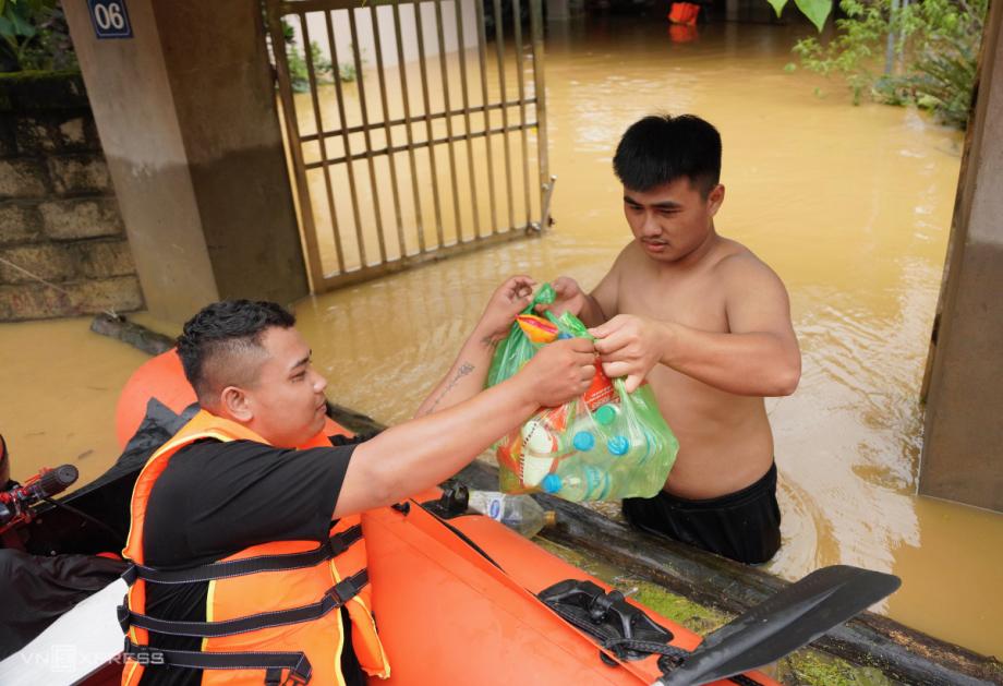 Trung Thu 2024 không bánh không trà, chỉ có những bữa ăn ấm vị yêu thương - 4