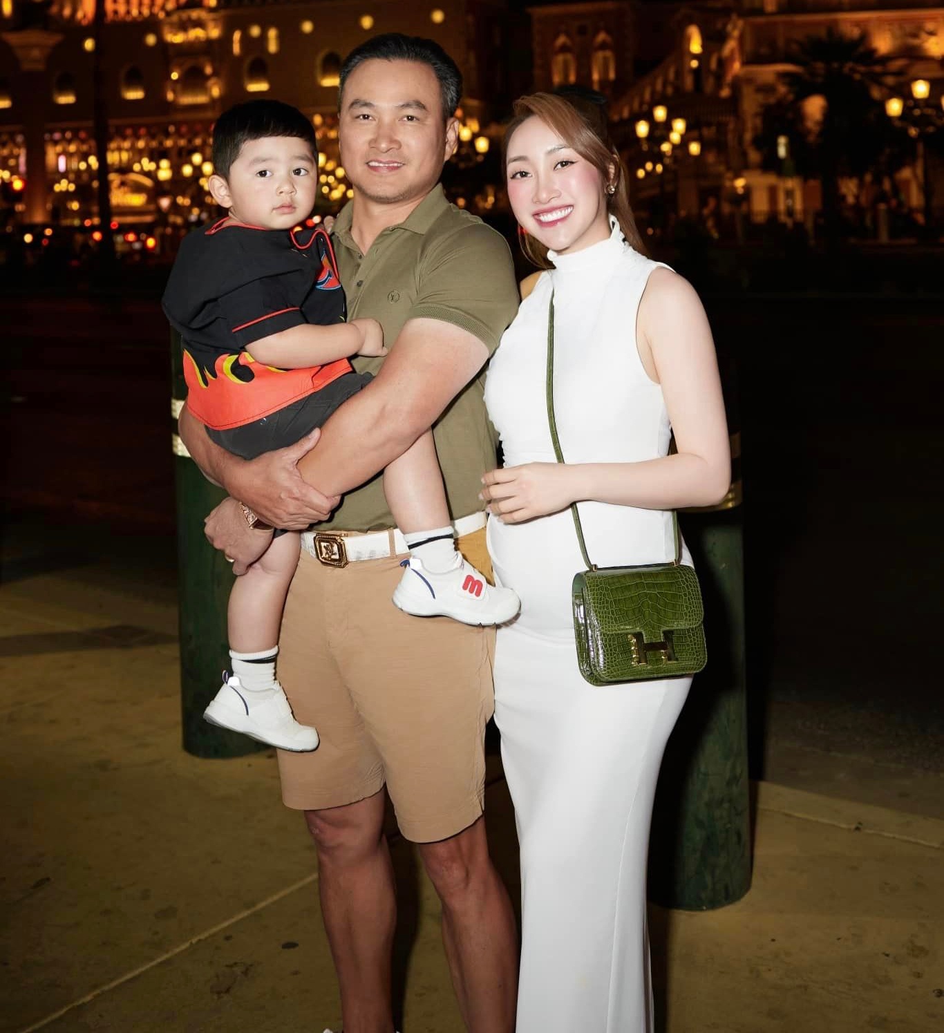 Mang thai kiểu nhà giàu như vợ Chi Bảo: Sống trong biệt thự triệu đô, thuê huấn luyện viên riêng để tập gym mỗi ngày - 1