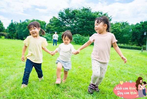 Trẻ học giỏi hầu hết do có trí não phát triển tốt: Những phương pháp phát triển trí não mẹ nên ghi nhớ - 4