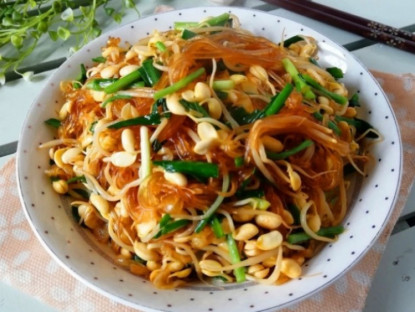Ẩm thực - 7 món ăn từ giá đỗ vừa tốt cho quý ông, vừa thích hợp cho ngày nóng