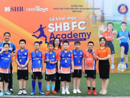 Thông tin doanh nghiệp - Chương trình đào tạo bóng đá trẻ SHB FC Academy - Món quà ý nghĩa cho thiếu nhi